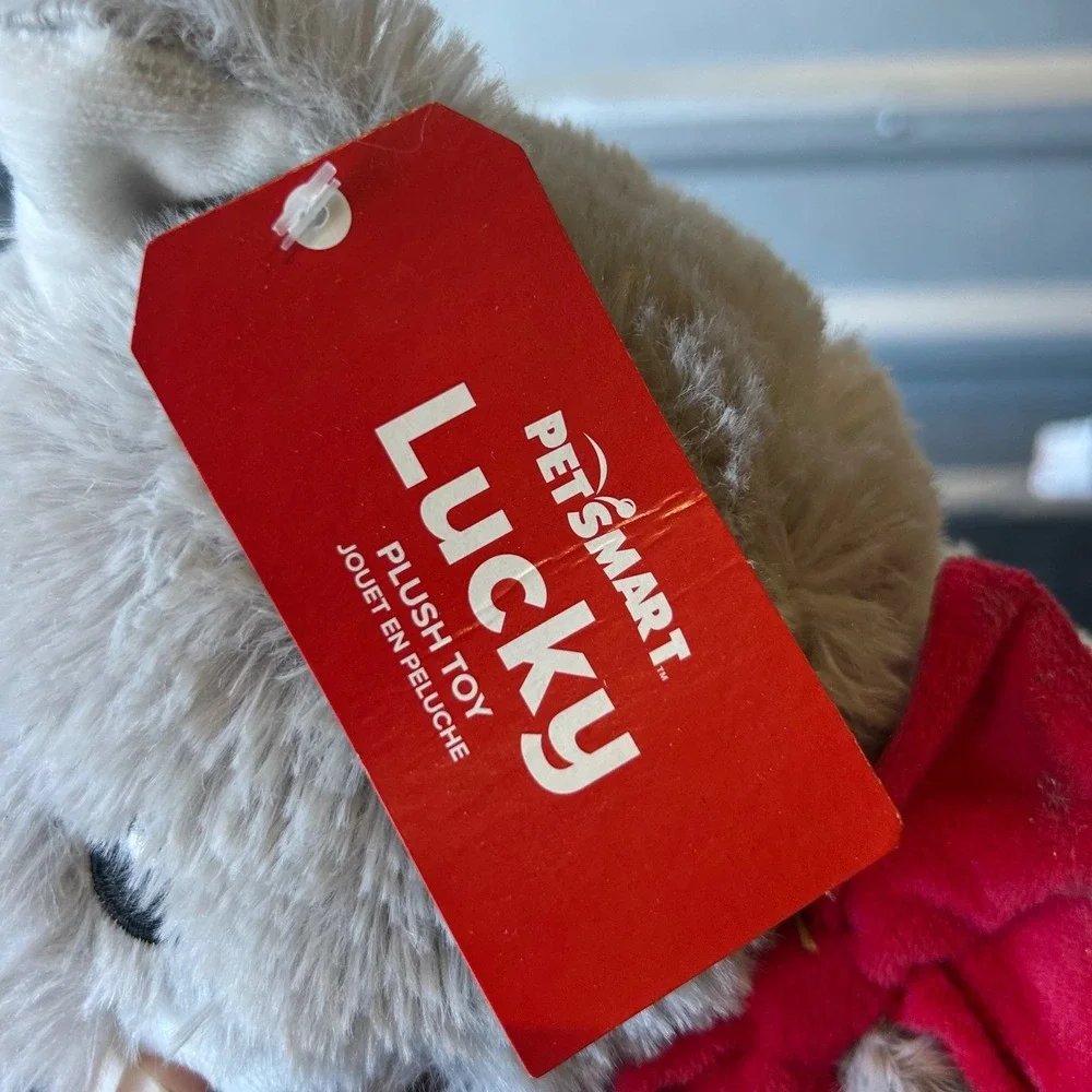 PetSmart Lucky Plush Toy 2022 Grey Cat Squeaky Stuffed Animal Red Bow NWT